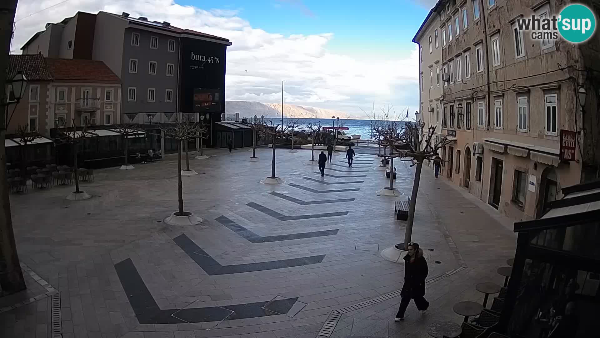 Centro de la ciudad de Senj – plaza Pavlin – Live Cam Dalmacia