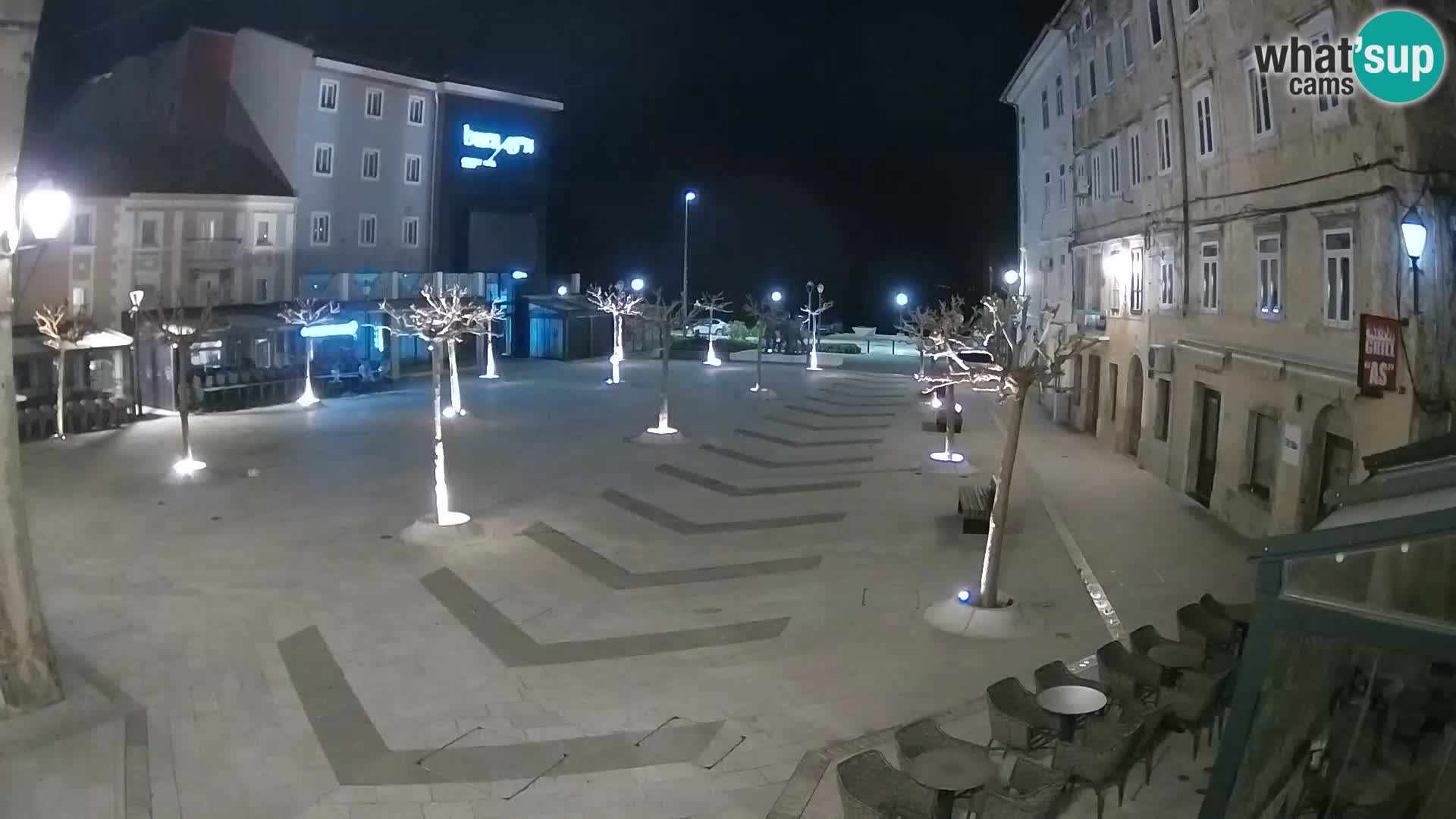 Centro de la ciudad de Senj – plaza Pavlin – Live Cam Dalmacia