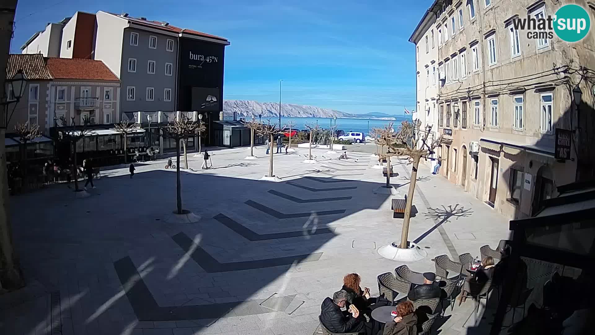 Zentrum der Stadt Senj – Pavlin platz – Live Cam Dalmatia