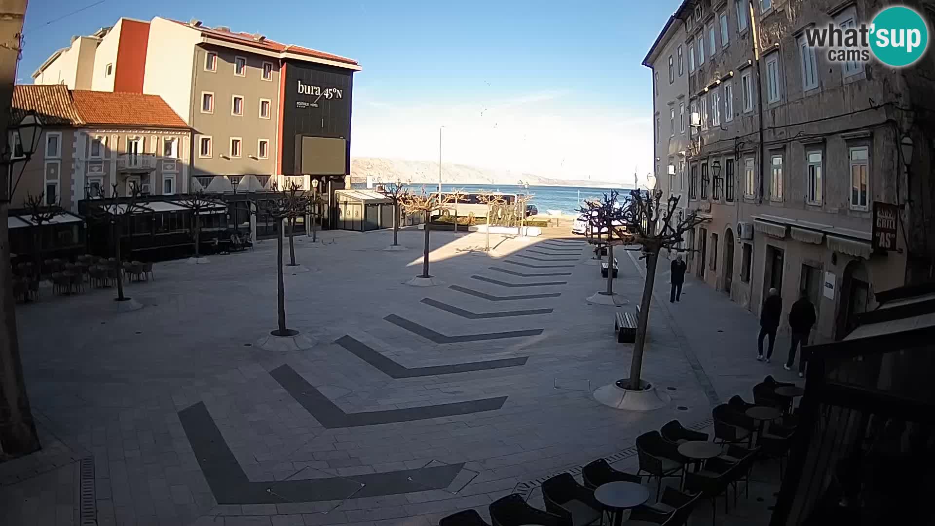 Zentrum der Stadt Senj – Pavlin platz – Live Cam Dalmatia