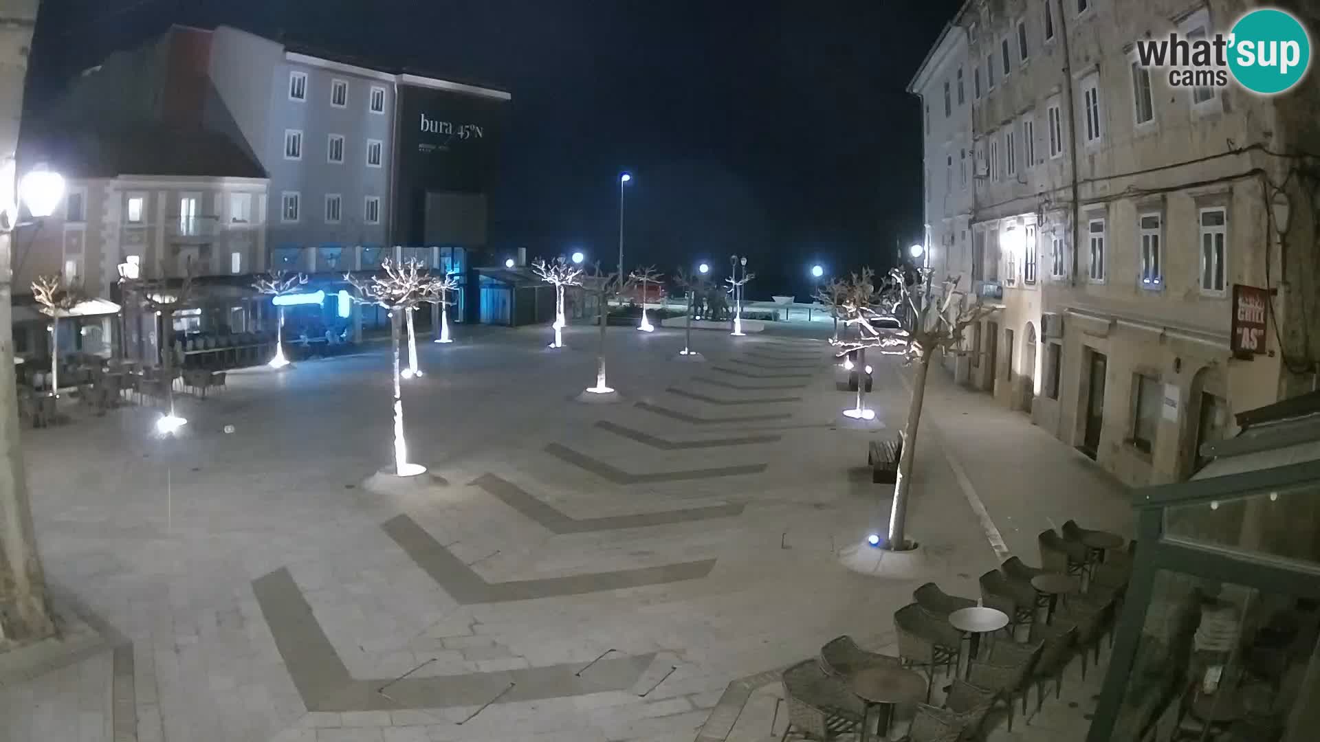 Centro de la ciudad de Senj – plaza Pavlin – Live Cam Dalmacia