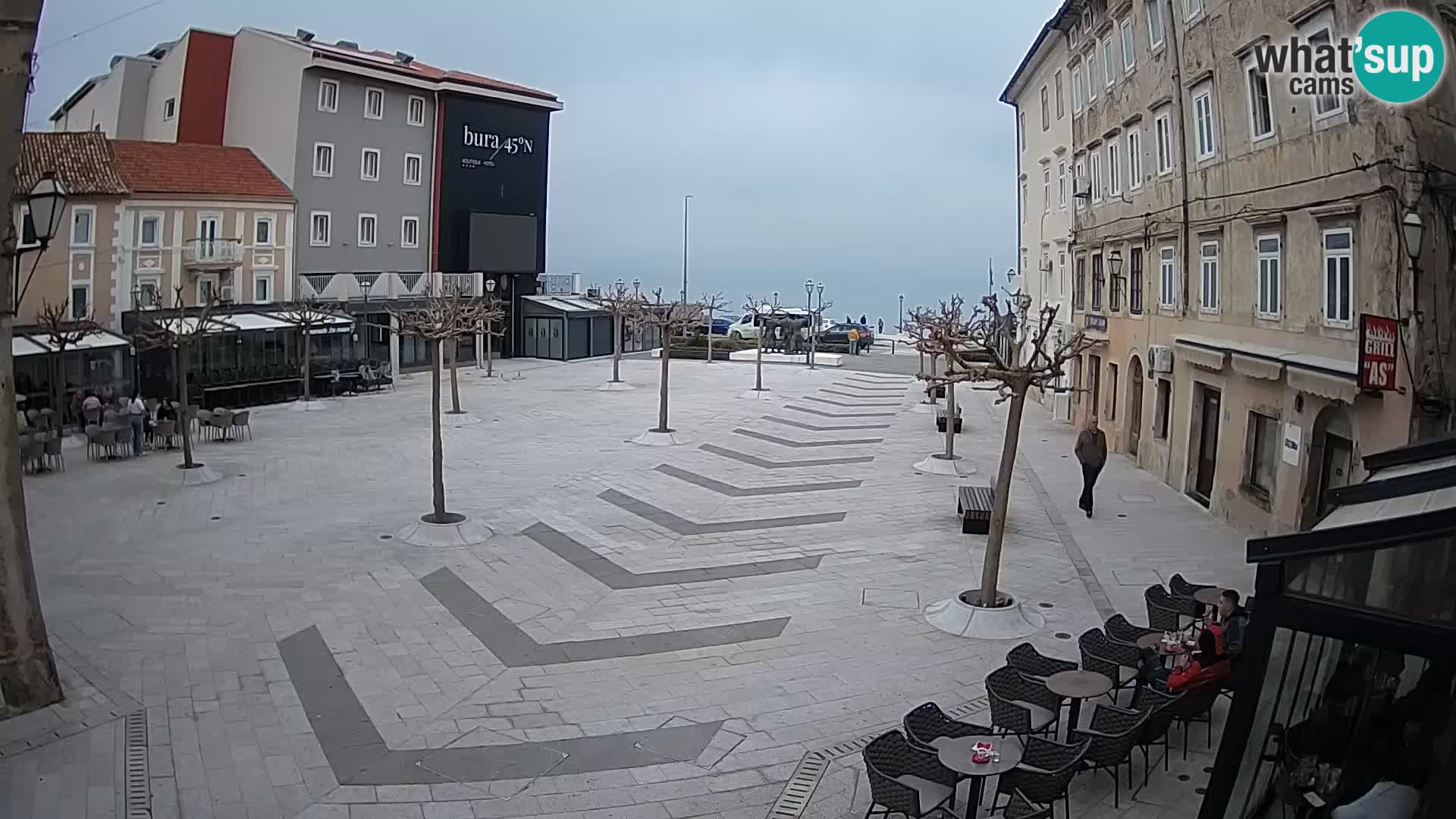 Centre de la ville de Senj – Place Pavlin – Live Cam Dalmatie