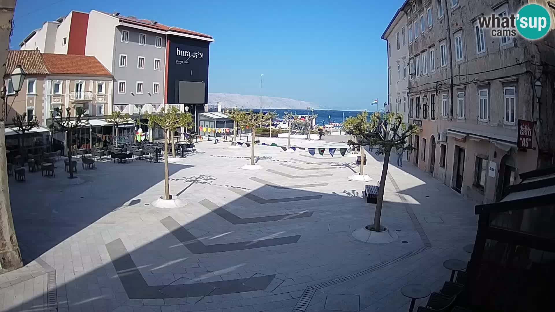 Center mesta Senj – Pavlinski trg – spletne kamere Dalmacija