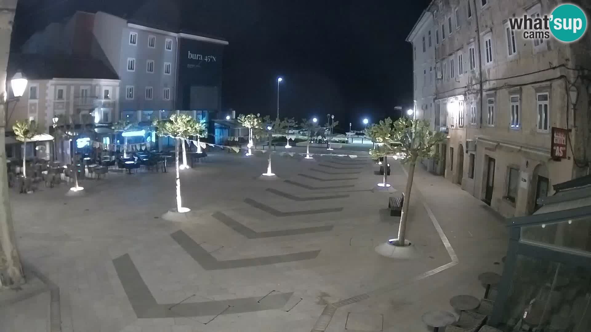 Centro de la ciudad de Senj – plaza Pavlin – Live Cam Dalmacia