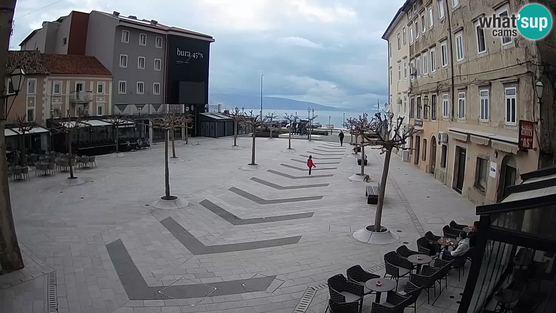 Center of Senj city – Pavlin square – Live Cam Dalmatia