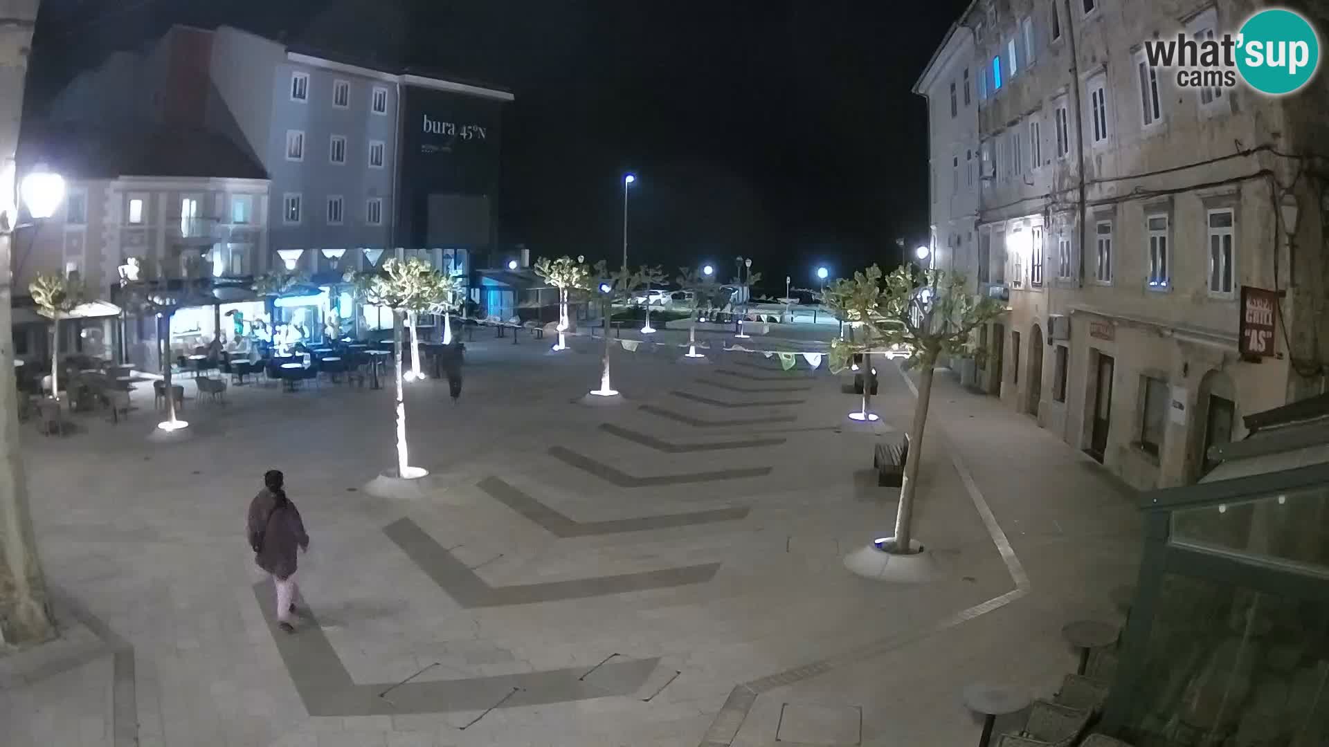 Centro de la ciudad de Senj – plaza Pavlin – Live Cam Dalmacia