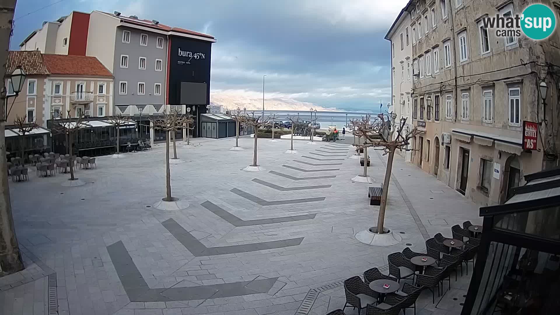 Zentrum der Stadt Senj – Pavlin platz – Live Cam Dalmatia