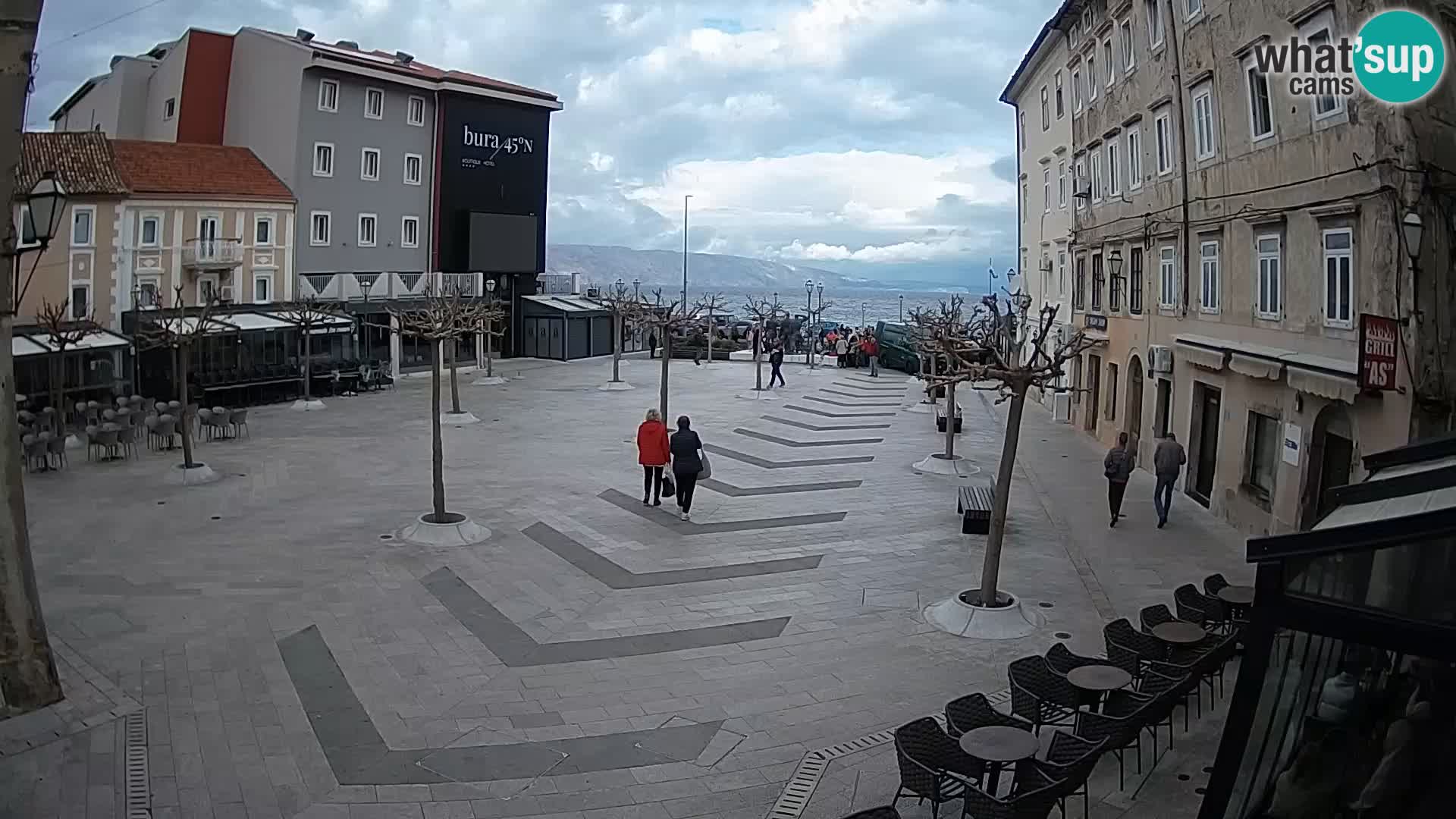 Zentrum der Stadt Senj – Pavlin platz – Live Cam Dalmatia