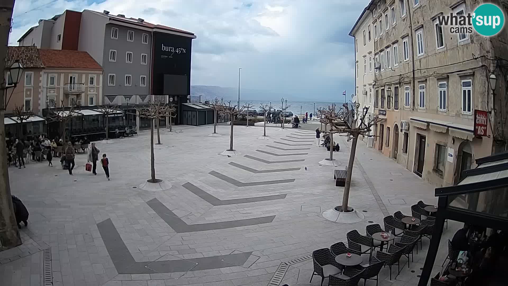 Zentrum der Stadt Senj – Pavlin platz – Live Cam Dalmatia
