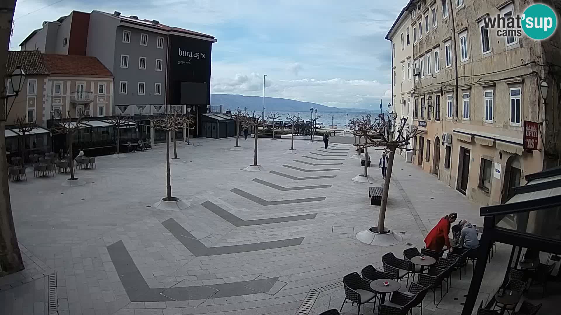 Centro de la ciudad de Senj – plaza Pavlin – Live Cam Dalmacia