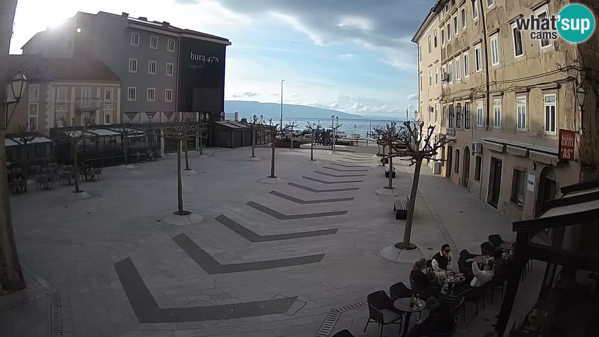 Centre de la ville de Senj – Place Pavlin – Live Cam Dalmatie