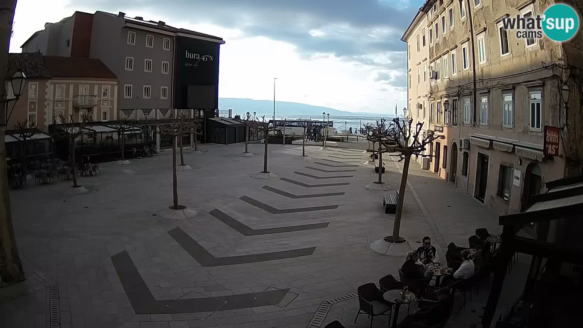 Centre de la ville de Senj – Place Pavlin – Live Cam Dalmatie