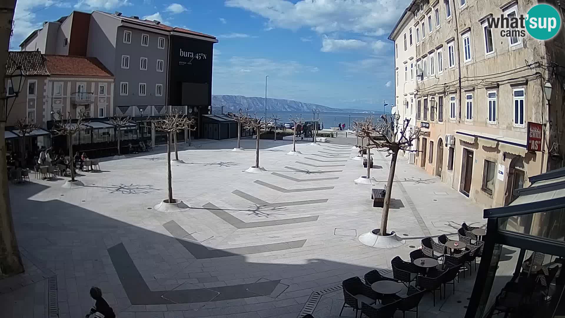 Center of Senj city – Pavlin square – Live Cam Dalmatia