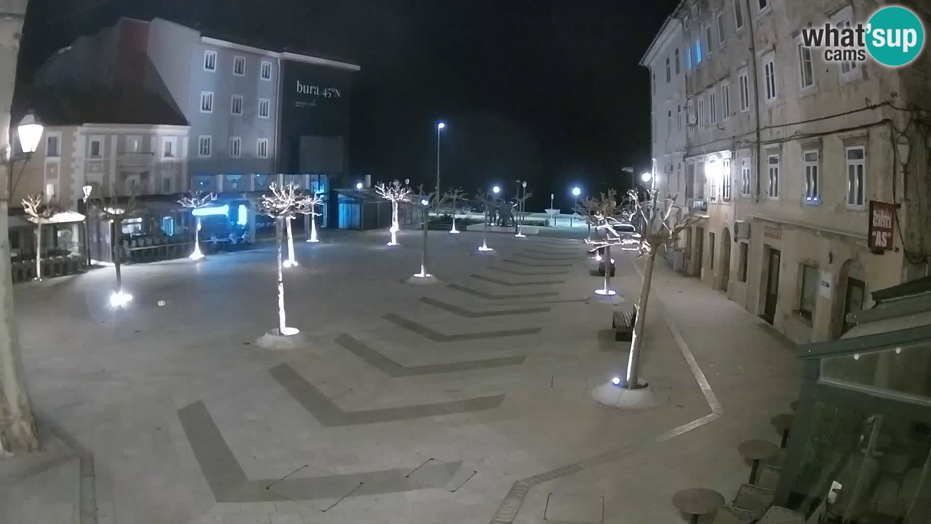 Center of Senj city – Pavlin square – Live Cam Dalmatia