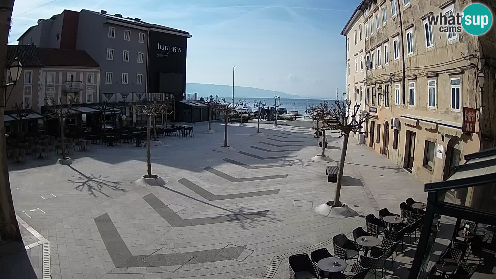 Zentrum der Stadt Senj – Pavlin platz – Live Cam Dalmatia