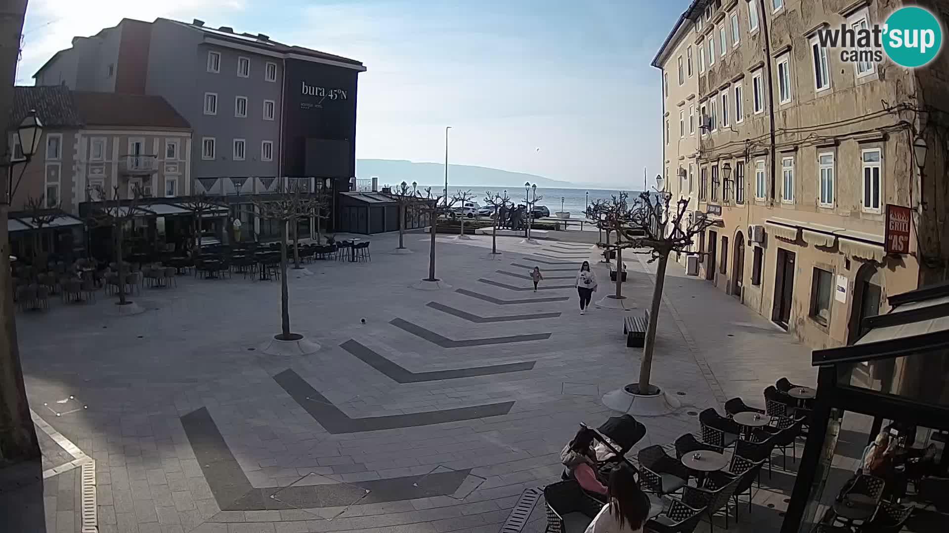 Centro de la ciudad de Senj – plaza Pavlin – Live Cam Dalmacia