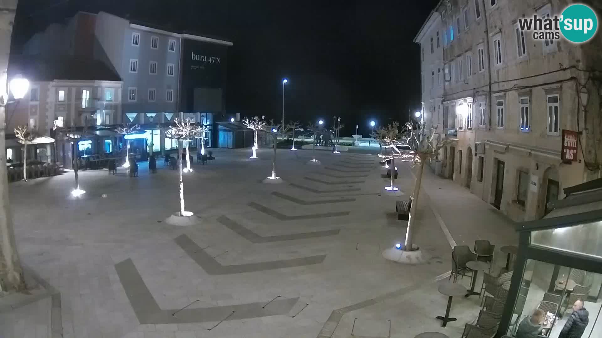 Zentrum der Stadt Senj – Pavlin platz – Live Cam Dalmatia