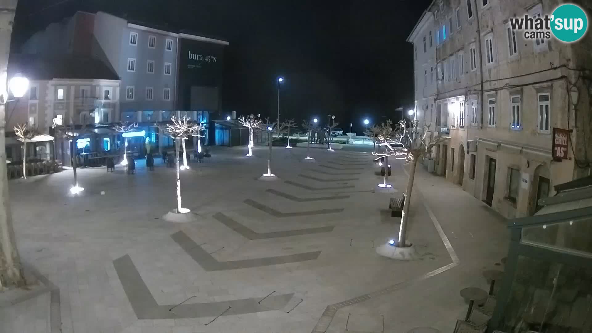 Zentrum der Stadt Senj – Pavlin platz – Live Cam Dalmatia