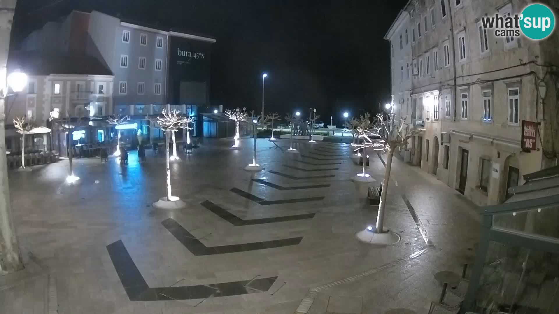 Centro de la ciudad de Senj – plaza Pavlin – Live Cam Dalmacia