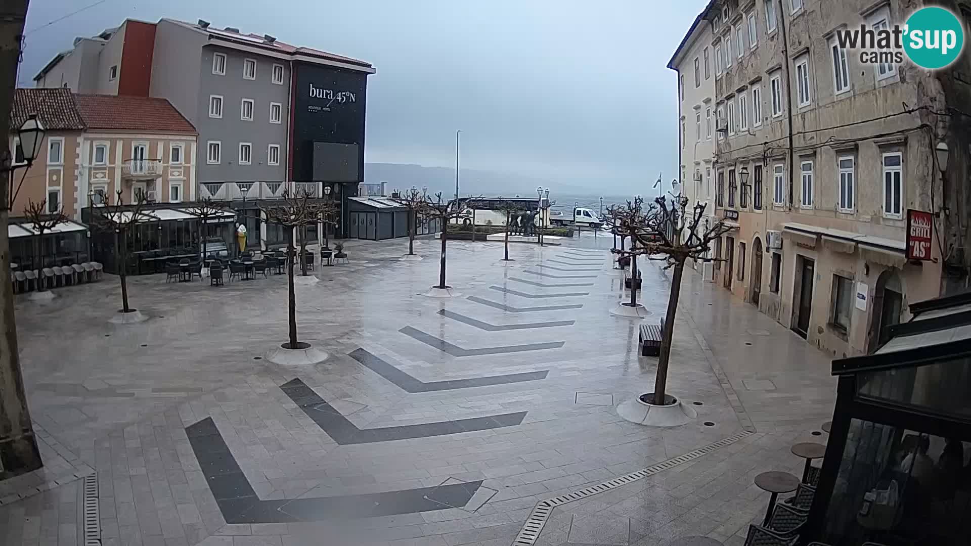 Centre de la ville de Senj – Place Pavlin – Live Cam Dalmatie