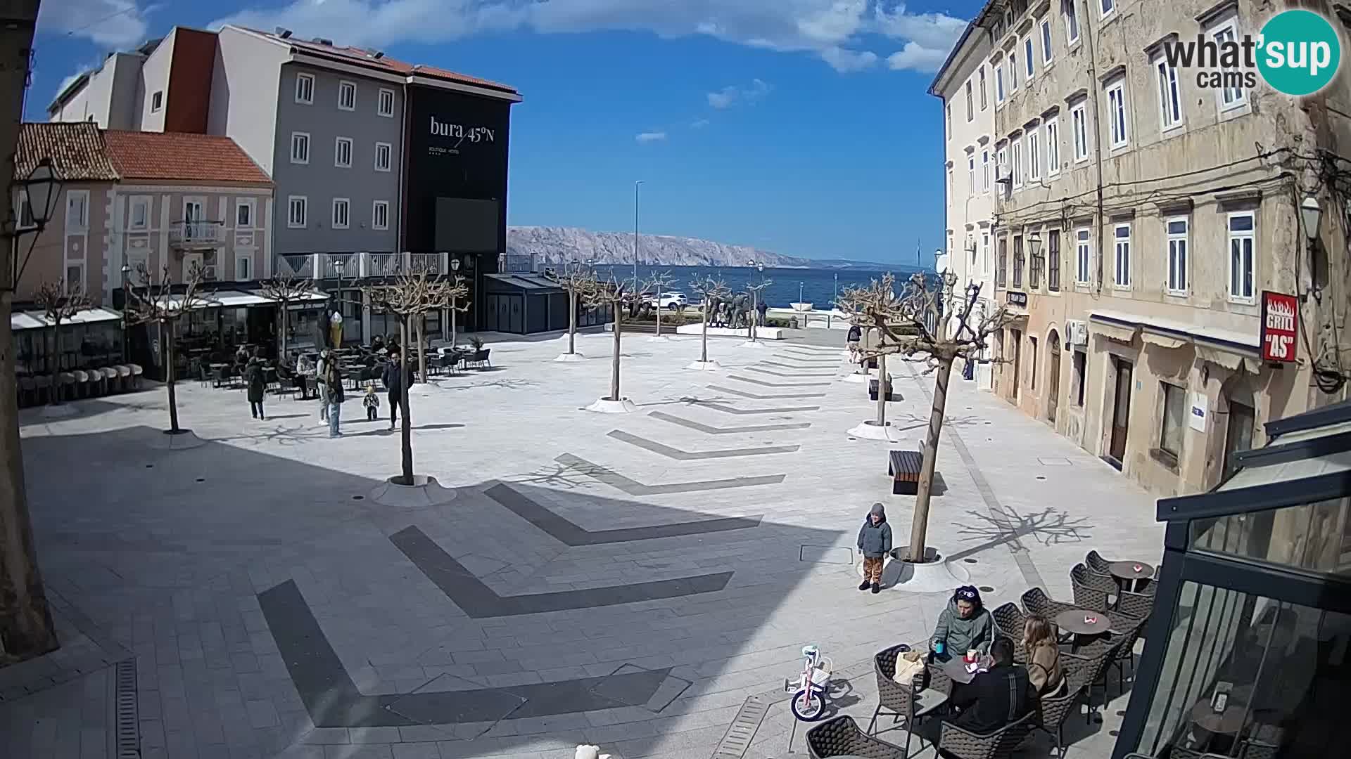 Center of Senj city – Pavlin square – Live Cam Dalmatia