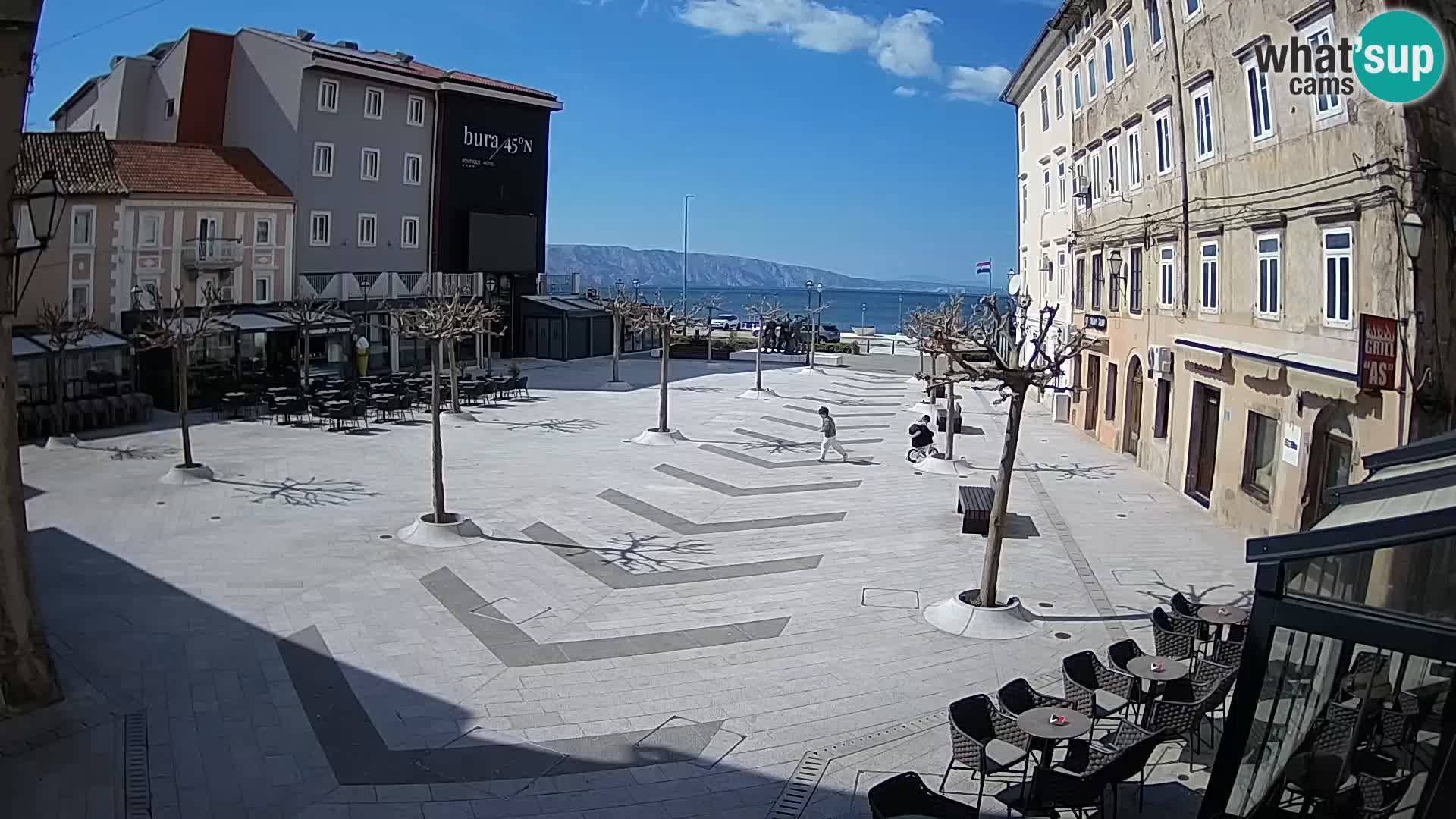 Center mesta Senj – Pavlinski trg – spletne kamere Dalmacija