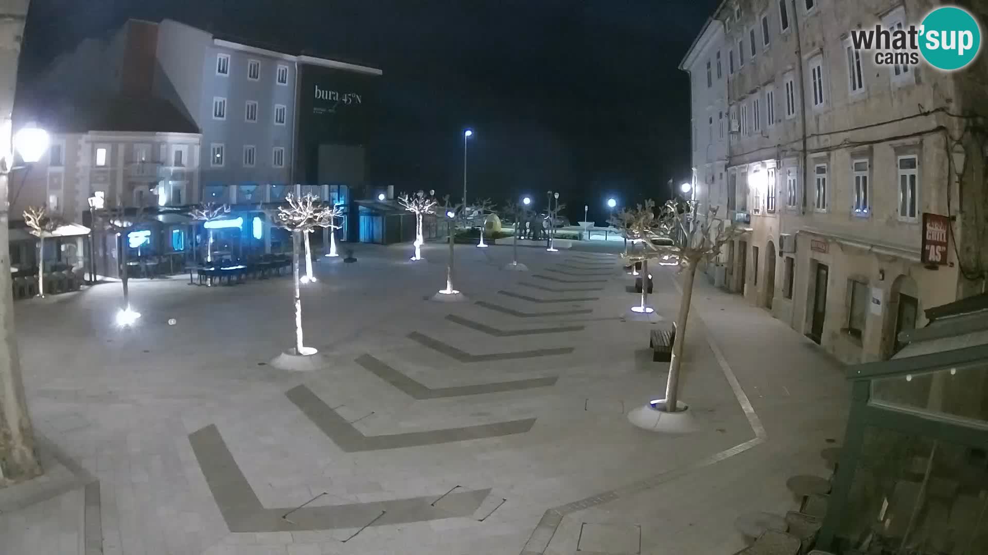 Zentrum der Stadt Senj – Pavlin platz – Live Cam Dalmatia