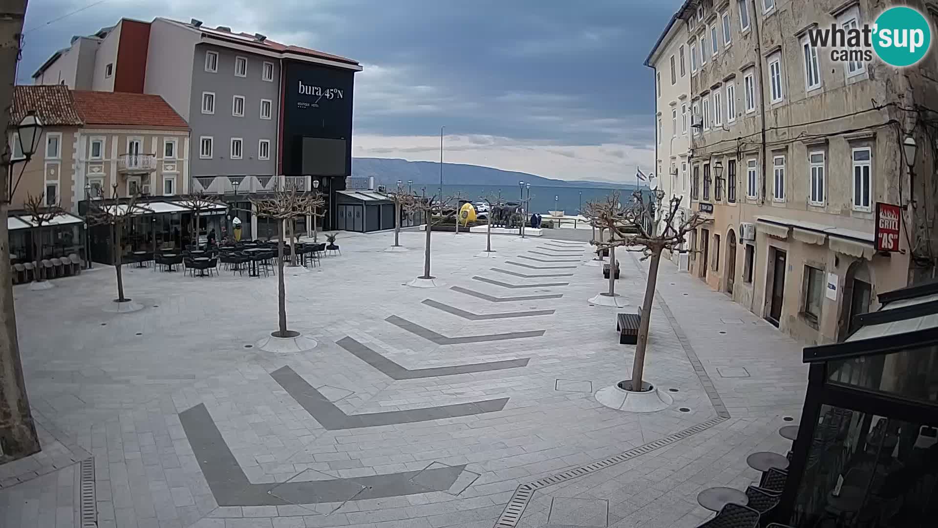 Center of Senj city – Pavlin square – Live Cam Dalmatia