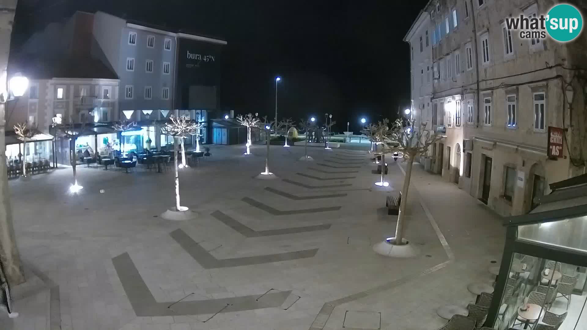 Centro de la ciudad de Senj – plaza Pavlin – Live Cam Dalmacia