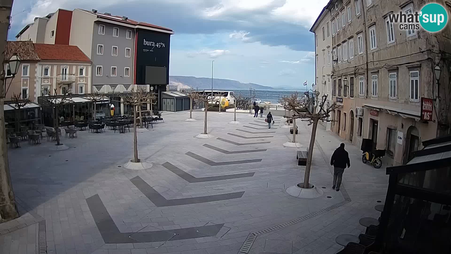 Center of Senj city – Pavlin square – Live Cam Dalmatia