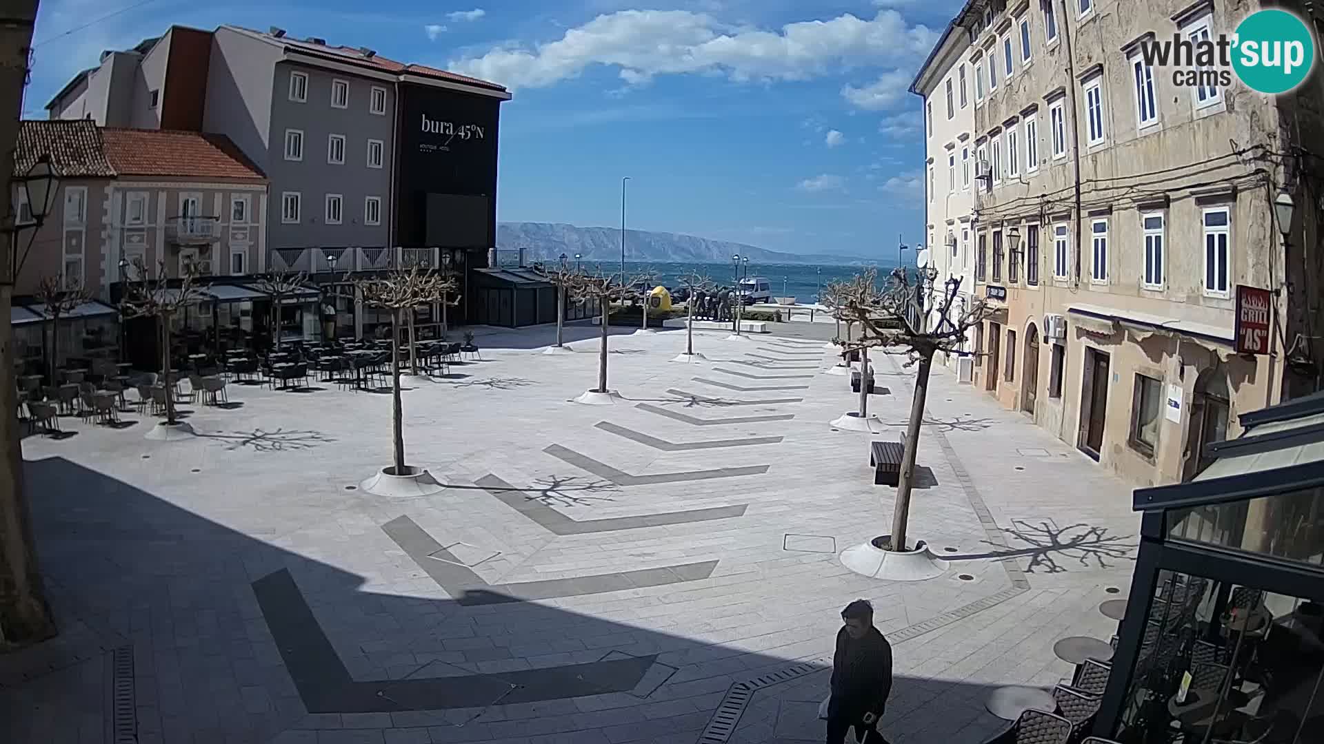 Center mesta Senj – Pavlinski trg – spletne kamere Dalmacija