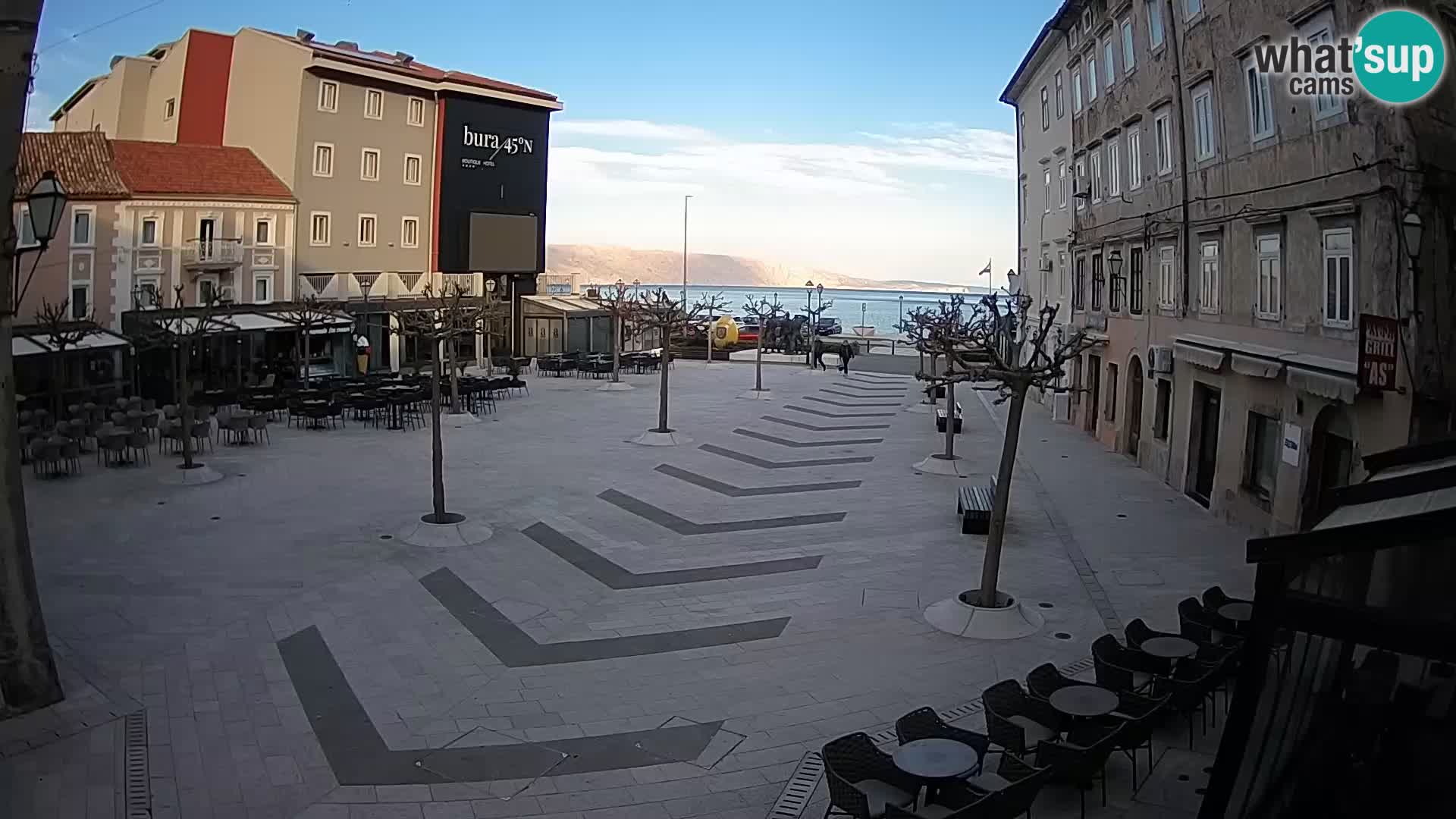 Zentrum der Stadt Senj – Pavlin platz – Live Cam Dalmatia