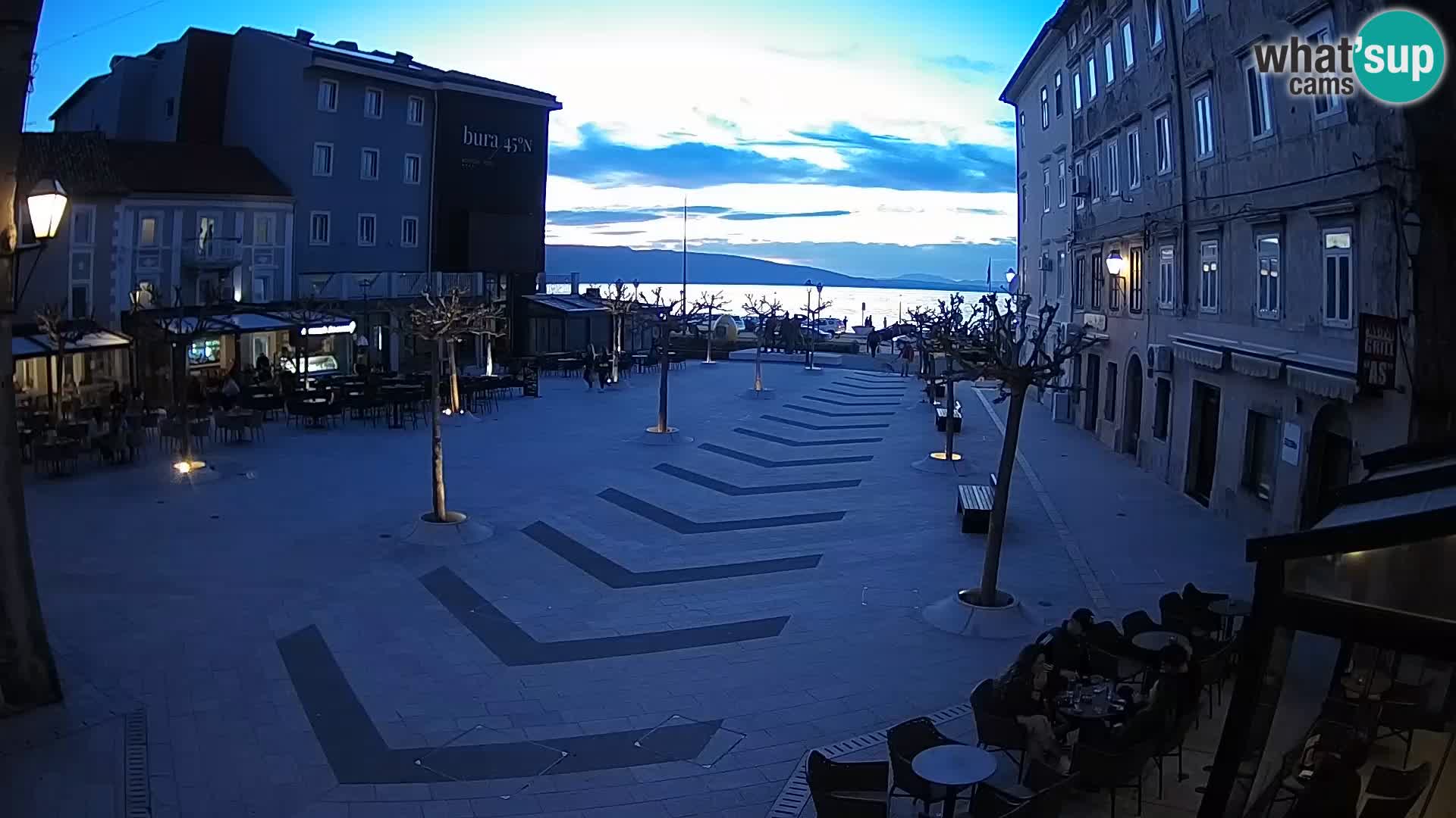 Centro de la ciudad de Senj – plaza Pavlin – Live Cam Dalmacia