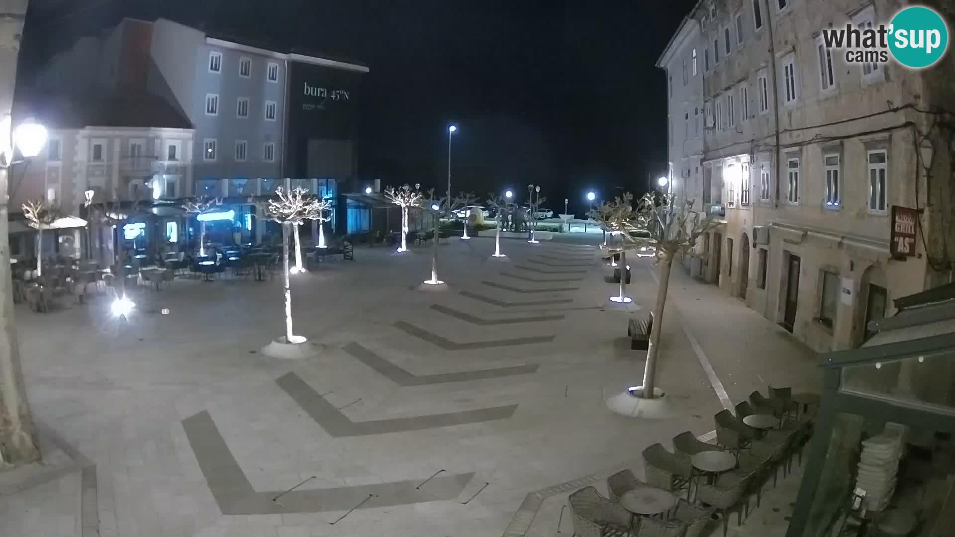 Zentrum der Stadt Senj – Pavlin platz – Live Cam Dalmatia