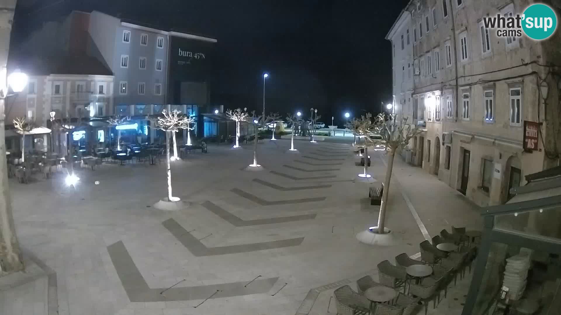 Zentrum der Stadt Senj – Pavlin platz – Live Cam Dalmatia