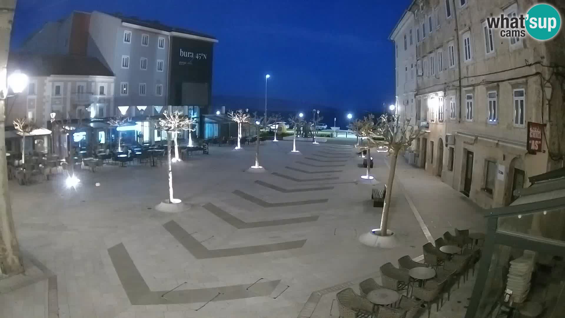 Center mesta Senj – Pavlinski trg – spletne kamere Dalmacija