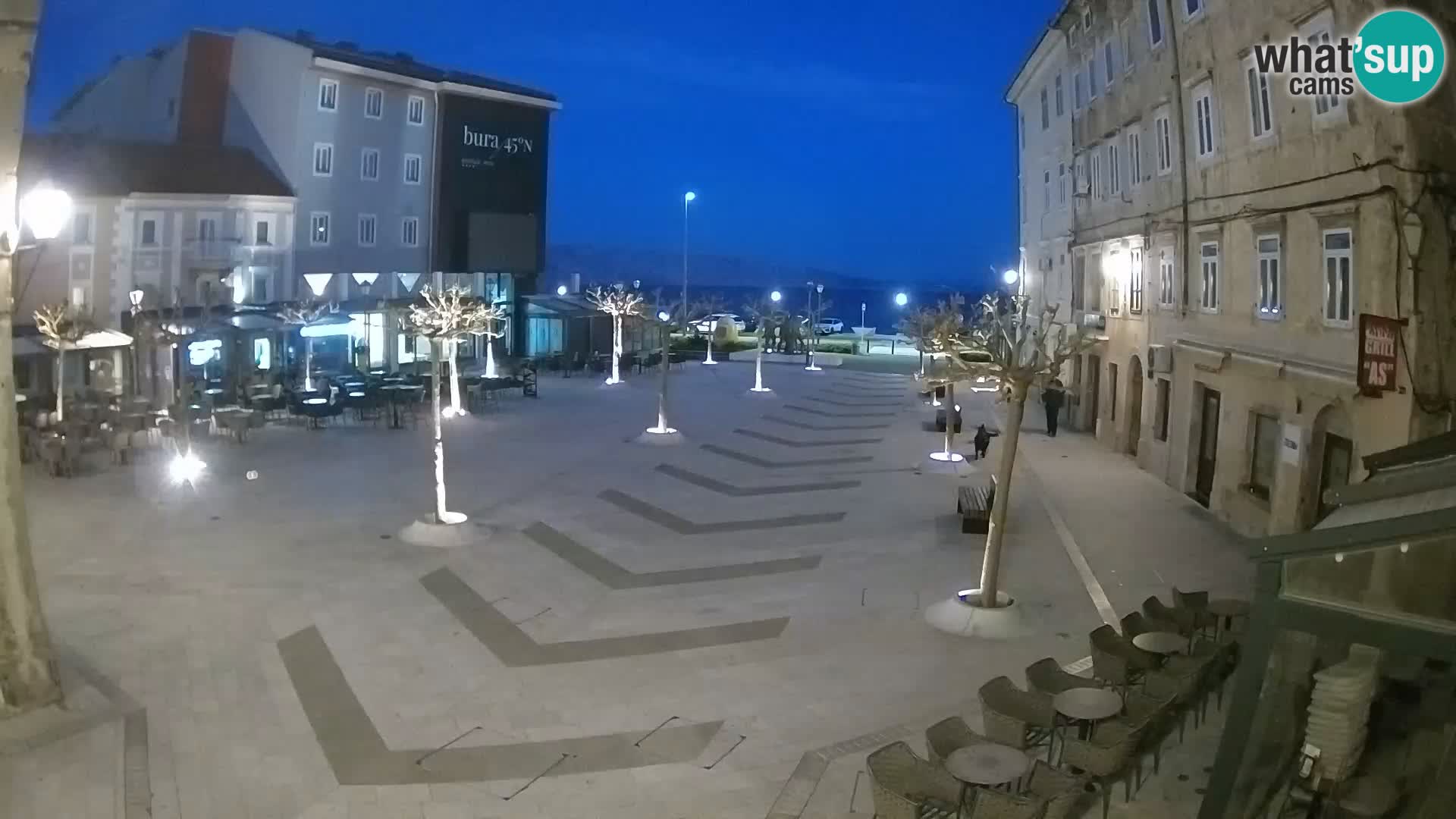 Centar grada Senja – Pavlinski trg – web kamere Dalmacija