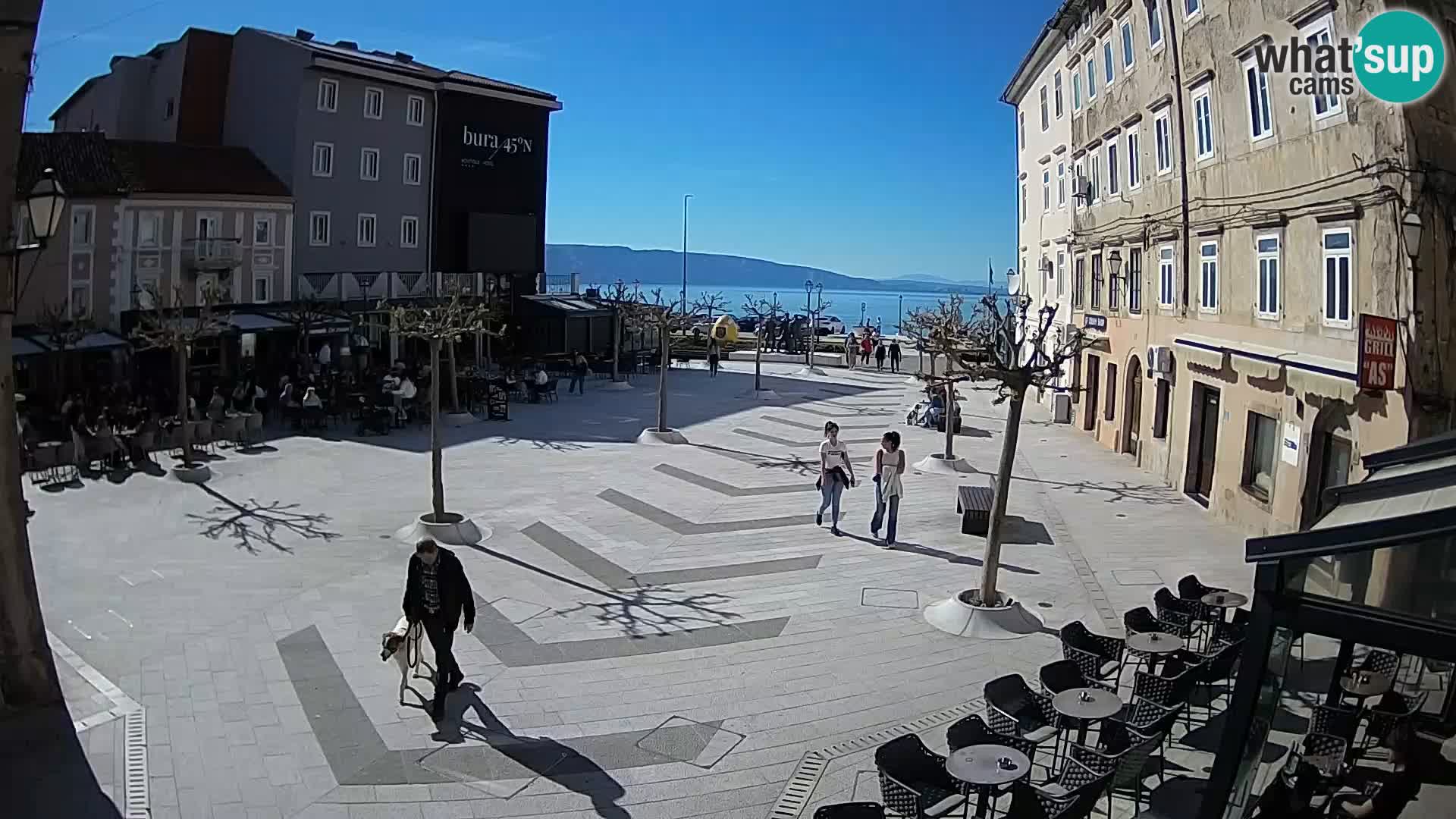 Centro de la ciudad de Senj – plaza Pavlin – Live Cam Dalmacia