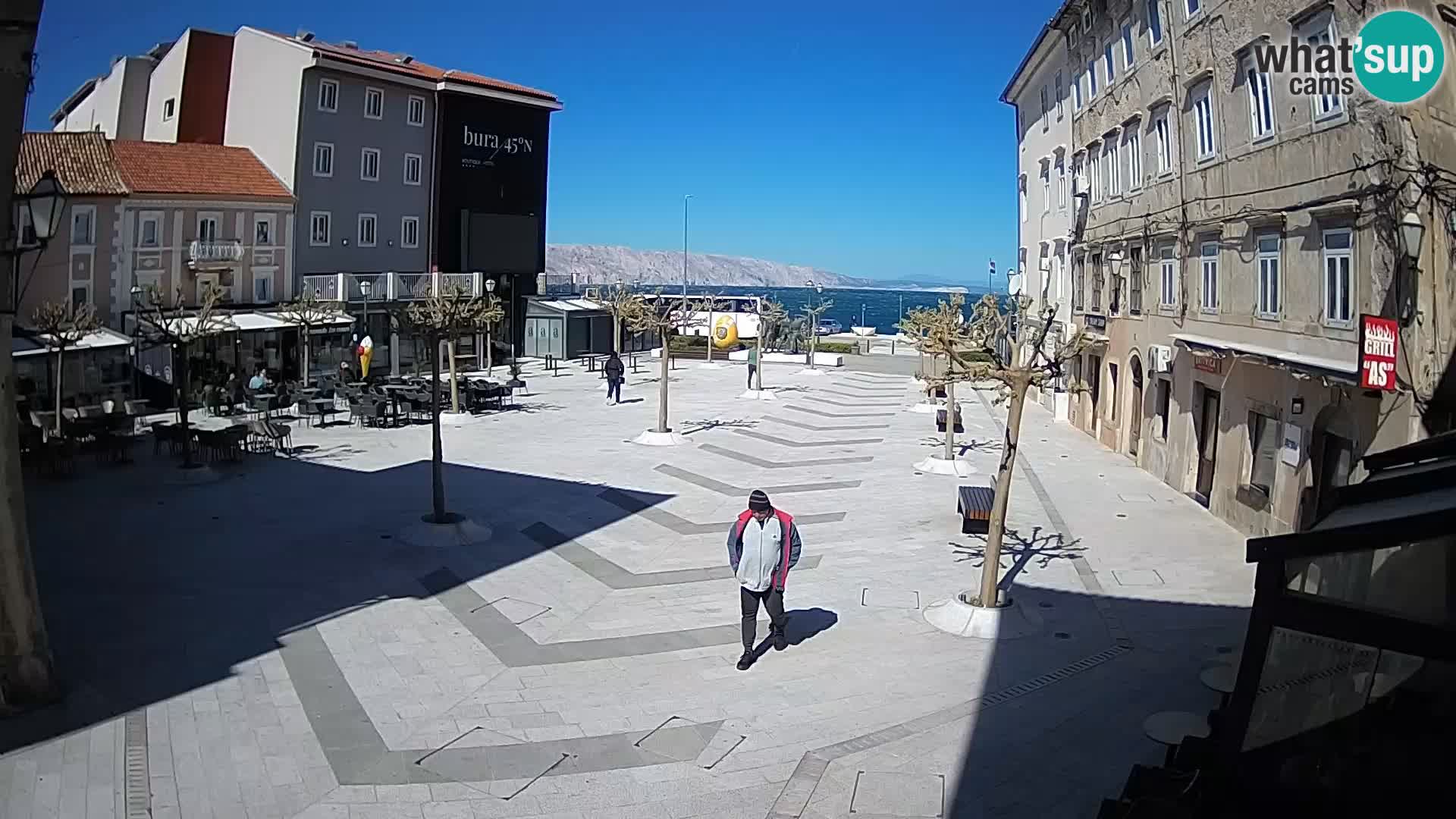 Center mesta Senj – Pavlinski trg – spletne kamere Dalmacija
