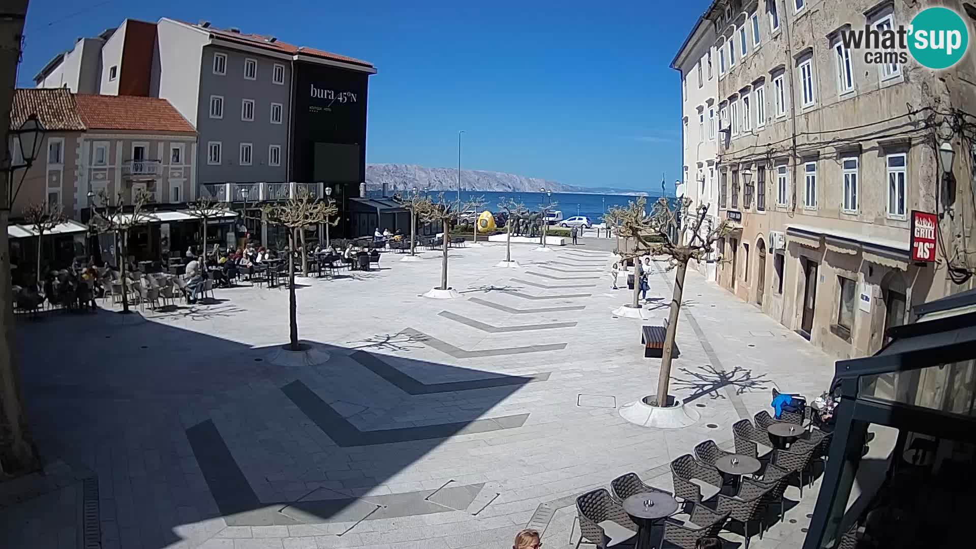 Zentrum der Stadt Senj – Pavlin platz – Live Cam Dalmatia