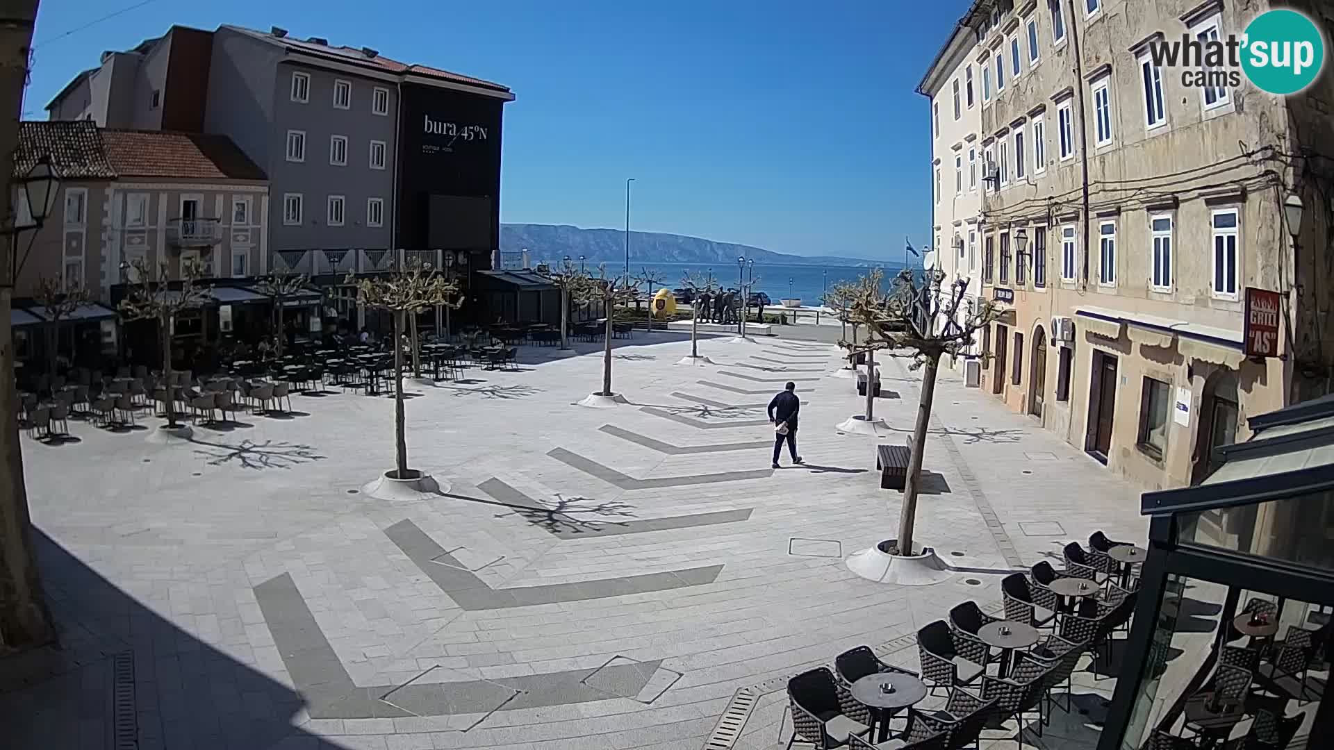 Centro de la ciudad de Senj – plaza Pavlin – Live Cam Dalmacia