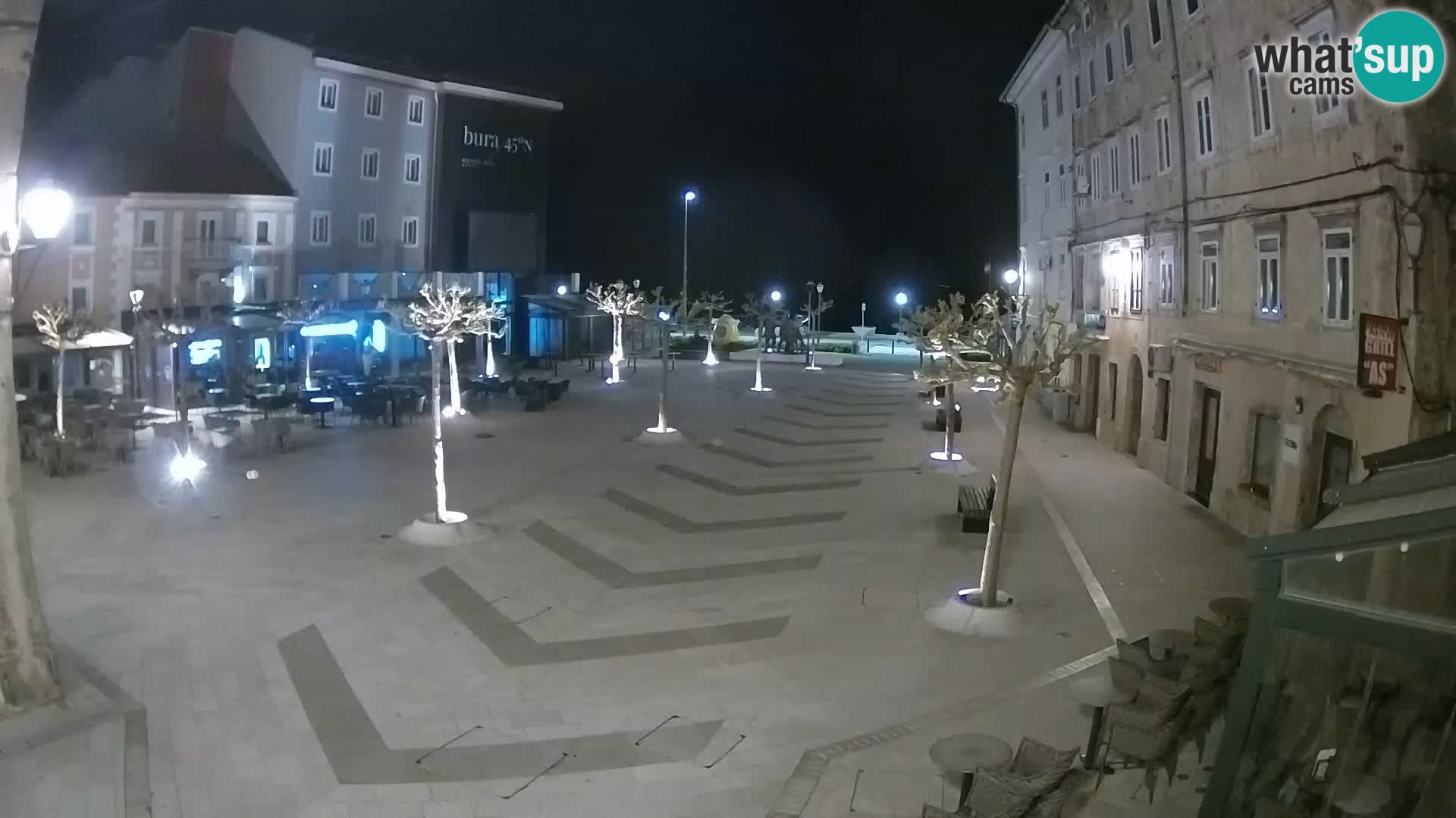 Center of Senj city – Pavlin square – Live Cam Dalmatia