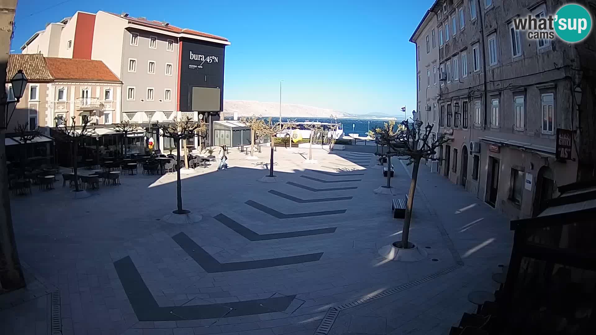 Centro de la ciudad de Senj – plaza Pavlin – Live Cam Dalmacia