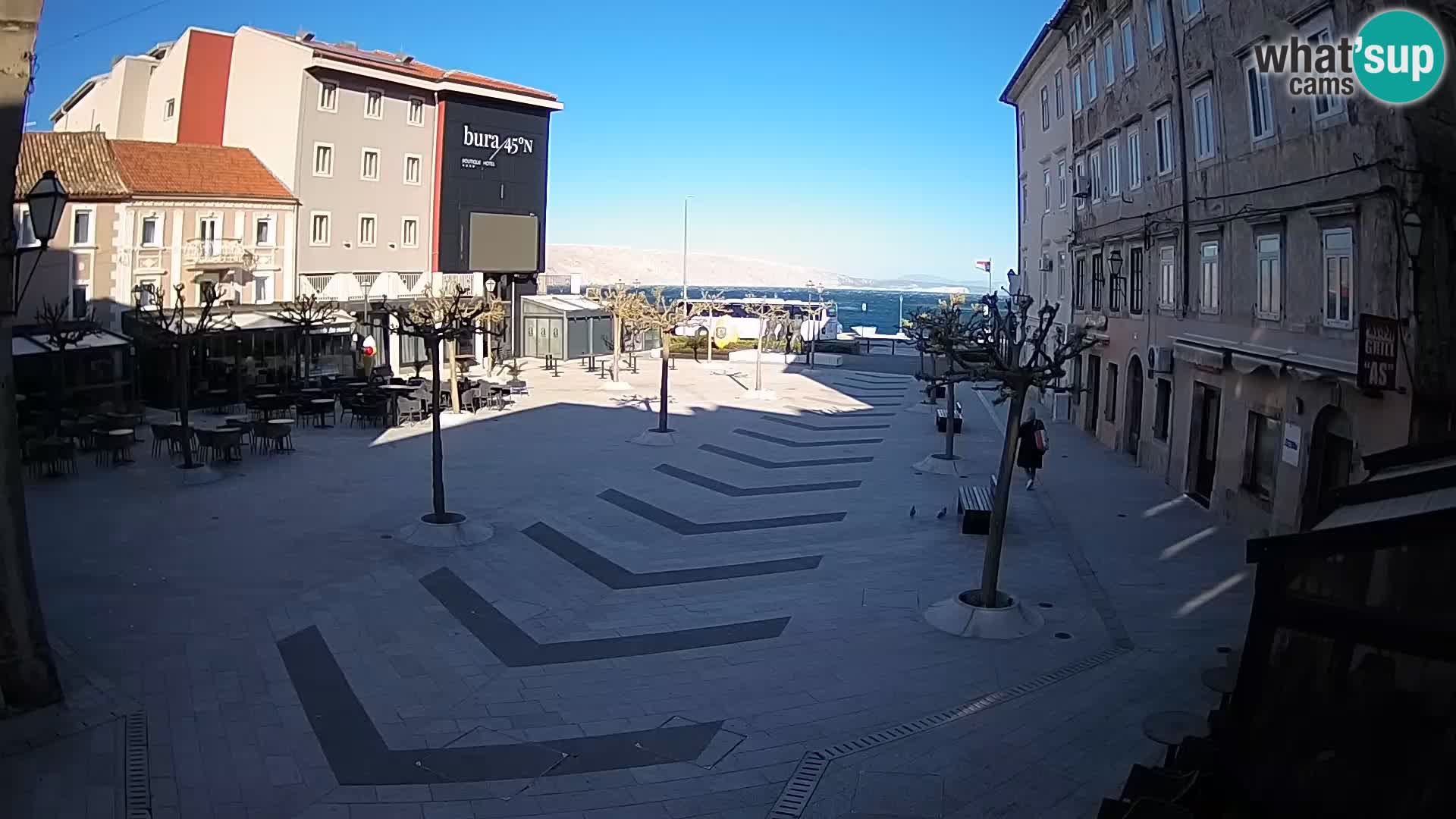 Centro de la ciudad de Senj – plaza Pavlin – Live Cam Dalmacia