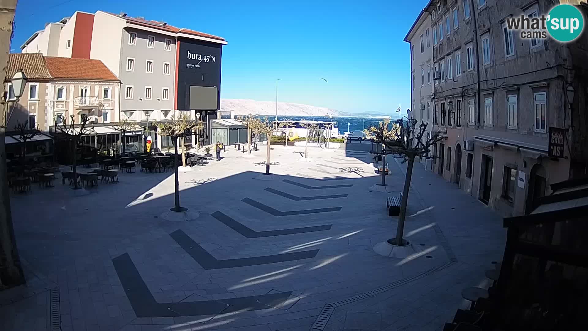 Center mesta Senj – Pavlinski trg – spletne kamere Dalmacija