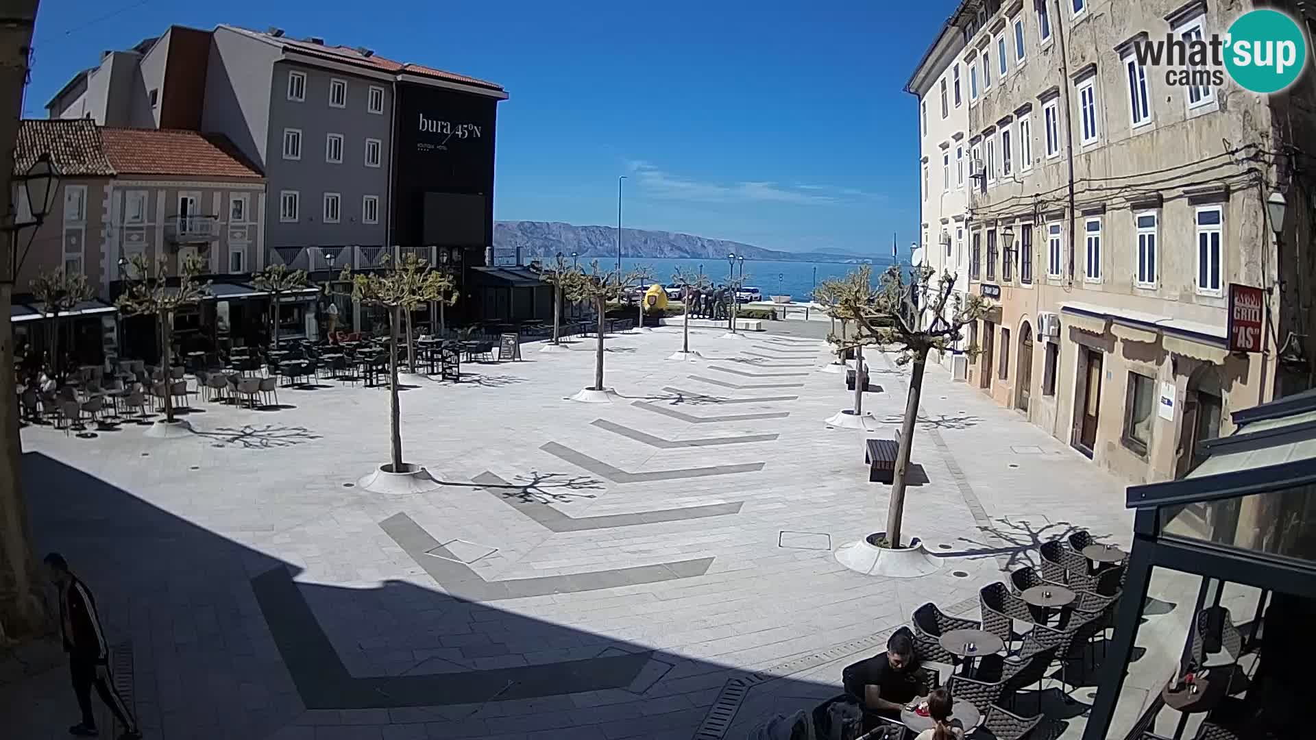 Center of Senj city – Pavlin square – Live Cam Dalmatia