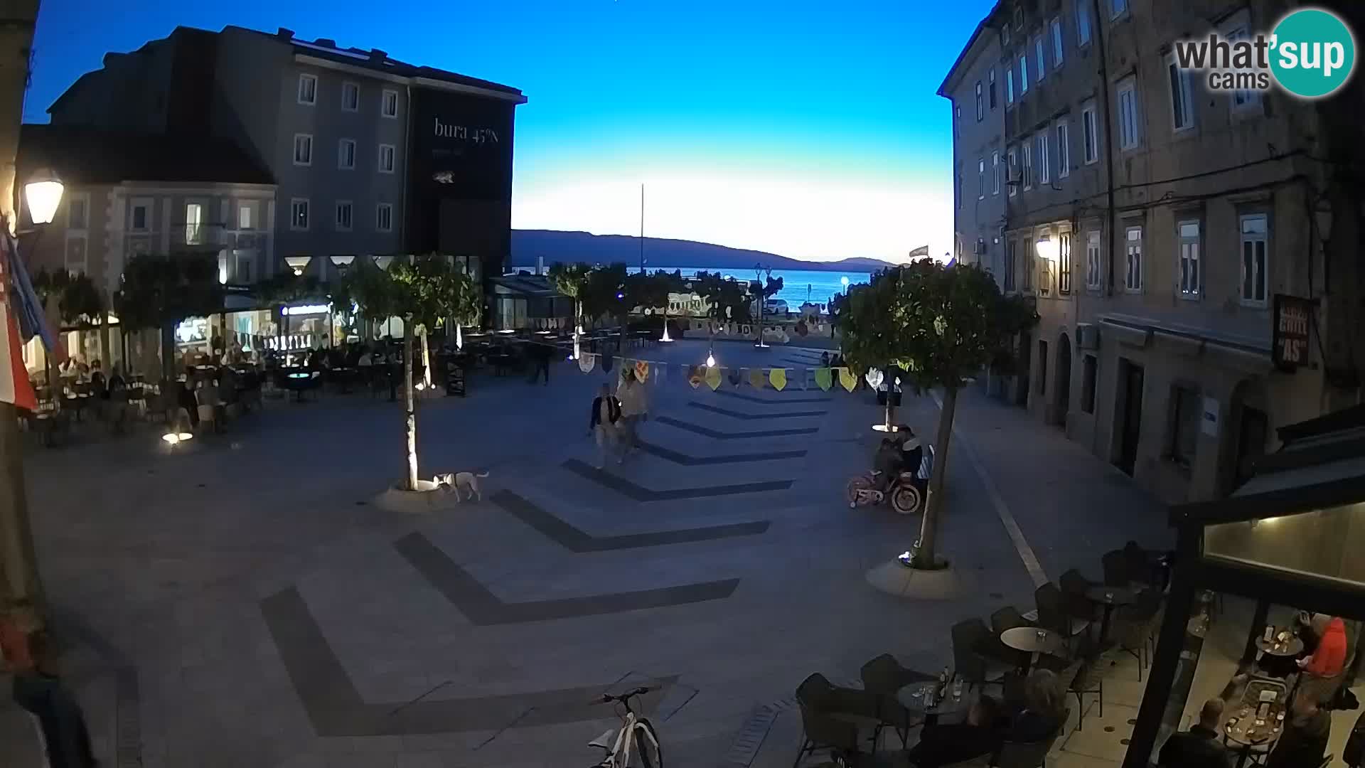 Centro de la ciudad de Senj – plaza Pavlin – Live Cam Dalmacia