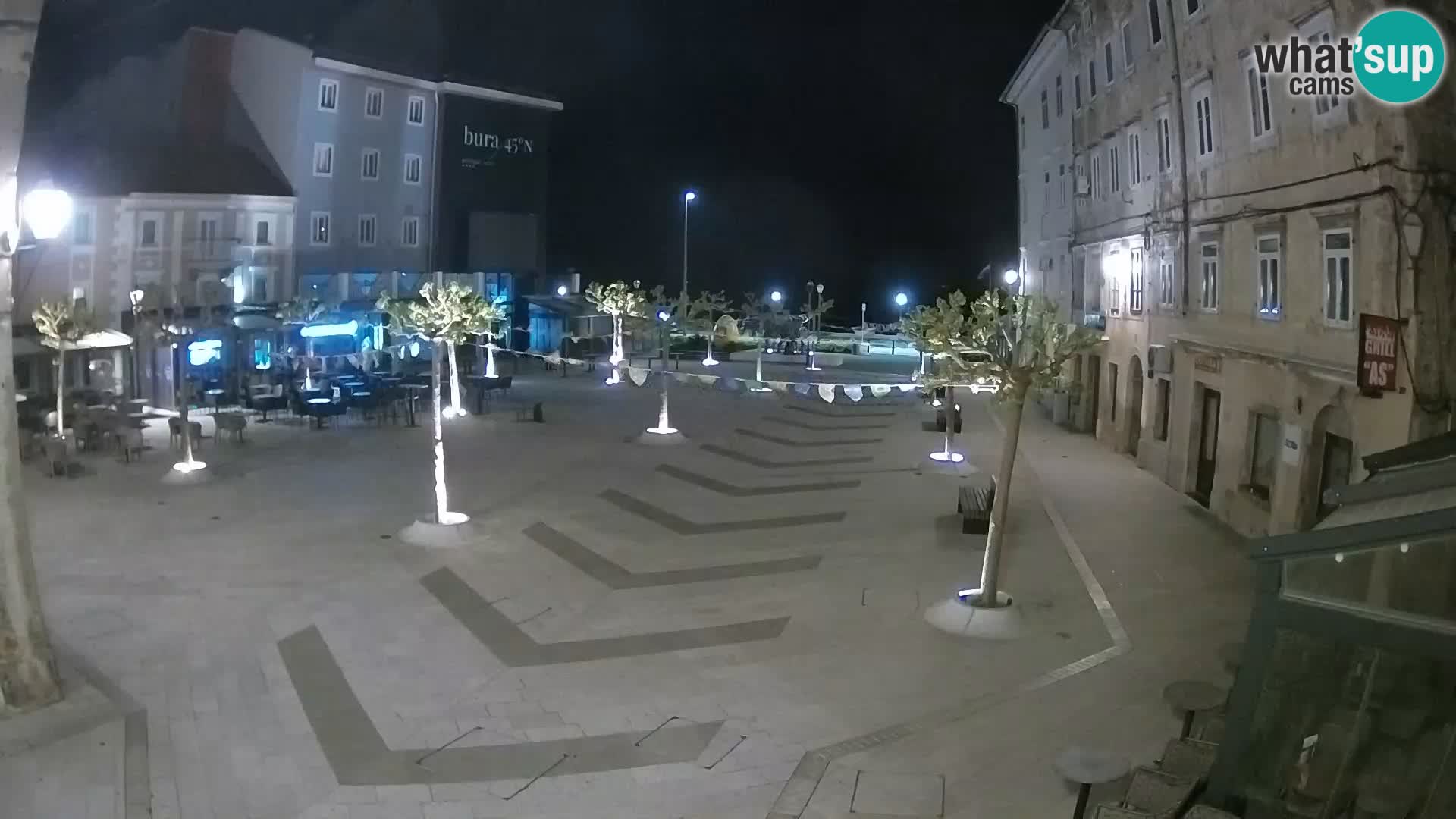 Centro de la ciudad de Senj – plaza Pavlin – Live Cam Dalmacia