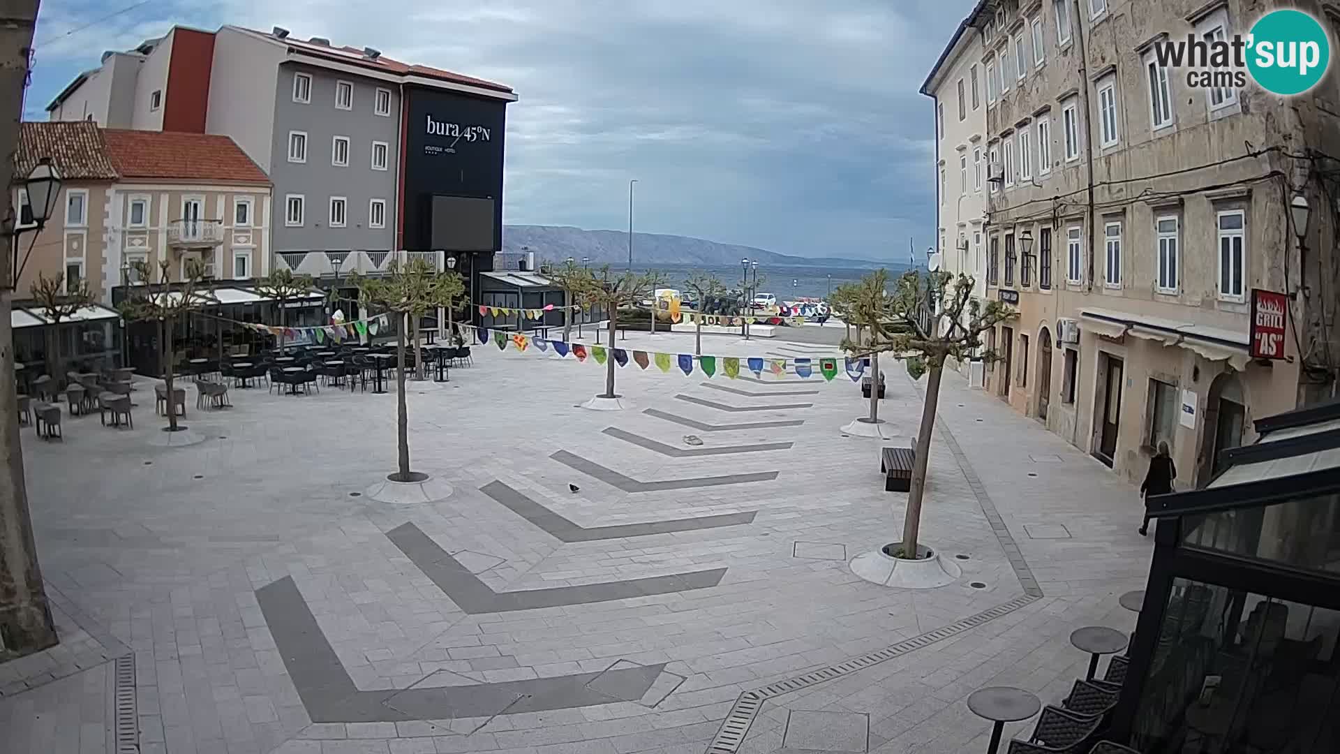 Zentrum der Stadt Senj – Pavlin platz – Live Cam Dalmatia