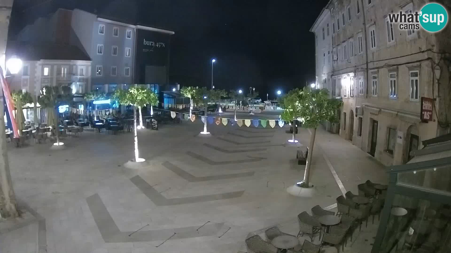 Centro de la ciudad de Senj – plaza Pavlin – Live Cam Dalmacia